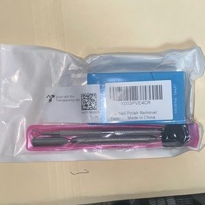 Gel nail polish remover with 2 nail tools